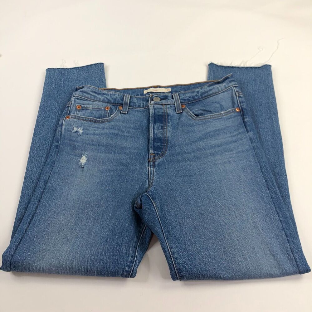 Levis Wedgie Raw Hem Button Fly Premium Cut Off Fray Jeans 29 (30W 28L) EUC - Picture 3 of 10